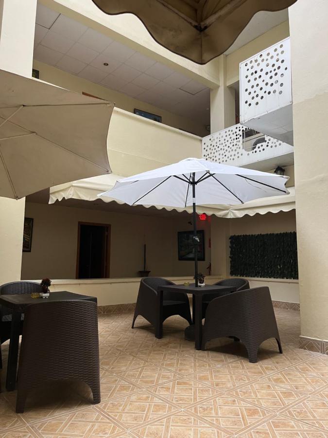 Apartahotel Roma II Santo Domingo Bagian luar foto